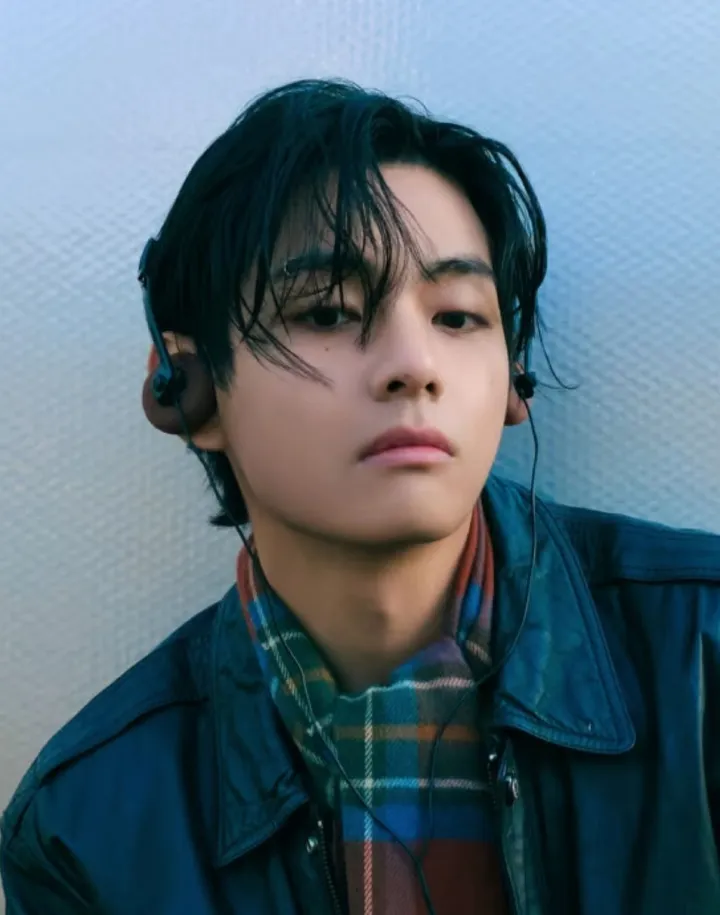 Perjalanan Karier V (Kim Taehyung) hingga ke Panggung Dunia K-Pop