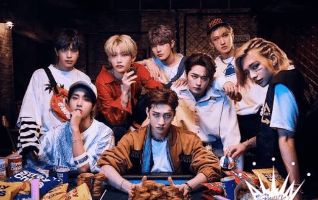 Stray Kids di Shuffle Live, “This & That” Jadi Makin Chaotic 2 Stray Kids
