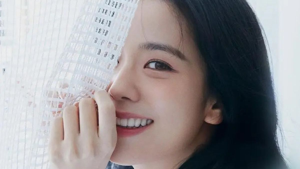 Resmi Meluncur, Jisoo BLACKPINK Rilis Single CLICK Hari Ini 5 Resmi Meluncur, Jisoo BLACKPINK Rilis Single CLICK Hari Ini